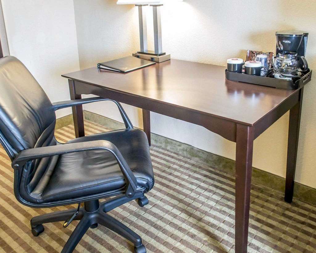 Clarion Hotel Beachwood-Cleveland Δωμάτιο φωτογραφία
