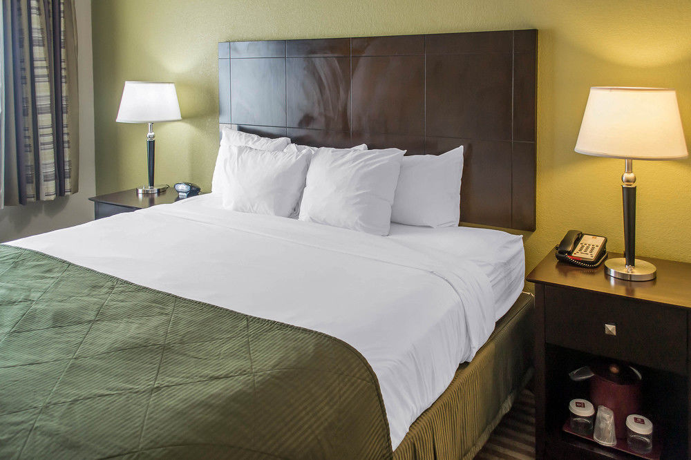 Clarion Hotel Beachwood-Cleveland Εξωτερικό φωτογραφία