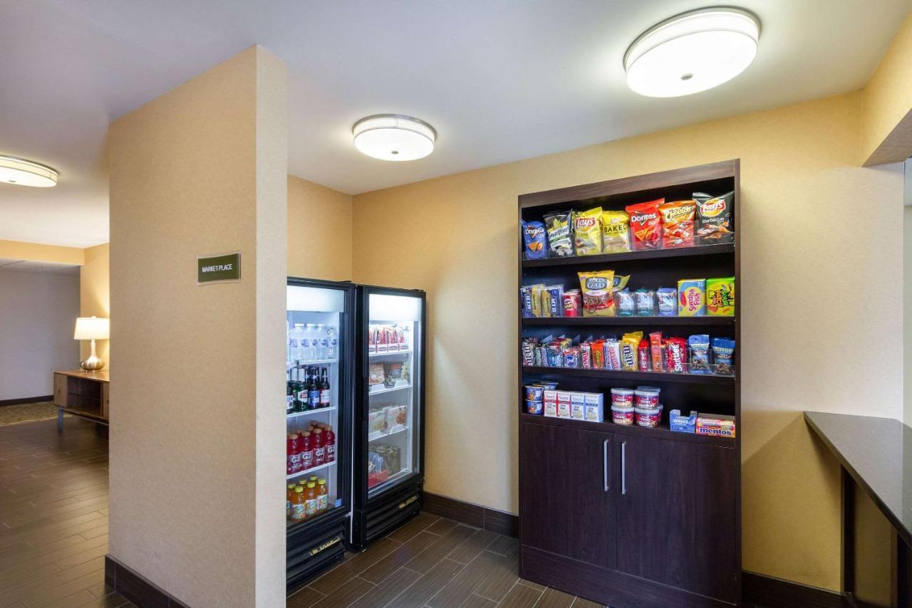 Clarion Hotel Beachwood-Cleveland Εξωτερικό φωτογραφία